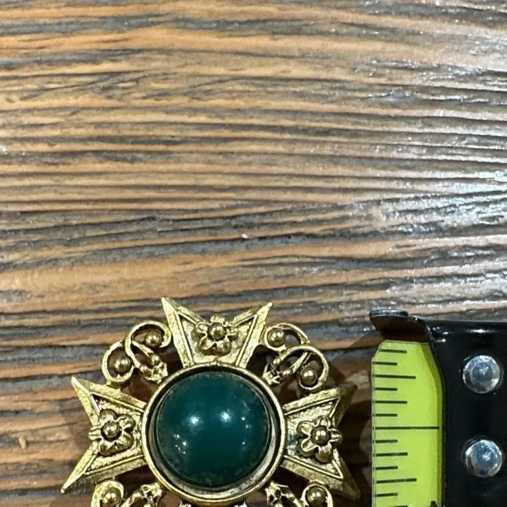Vintage Gold and Green Starburst Brooch
